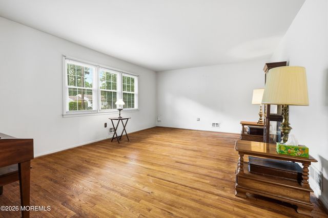 1110 Madison Avenue, Ocean Twp, NJ 07712