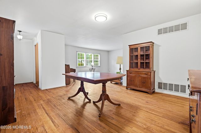 1110 Madison Avenue, Ocean Twp, NJ 07712