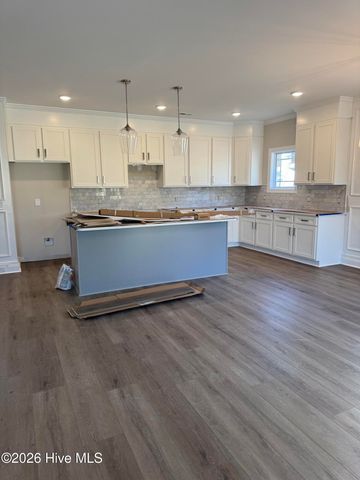 2410 Great Laurel Court, Greenville, NC 27834