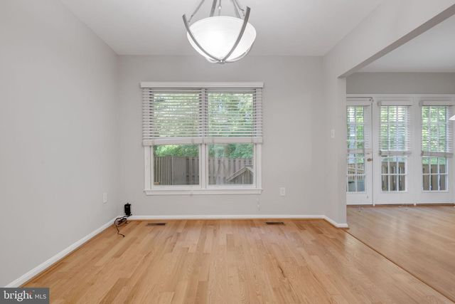 7267 OLDE LANTERN WAY, Springfield, VA 22152