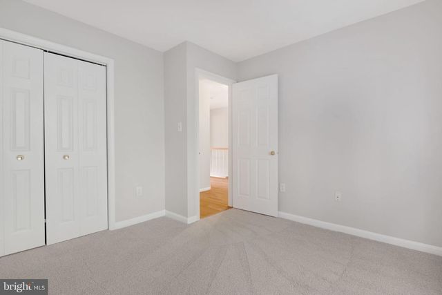 7267 OLDE LANTERN WAY, Springfield, VA 22152