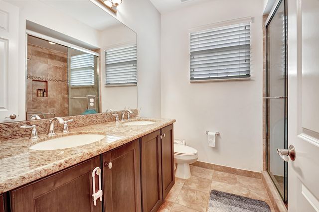 16879 Bridge Crossing Circle, Delray Beach, FL 33446