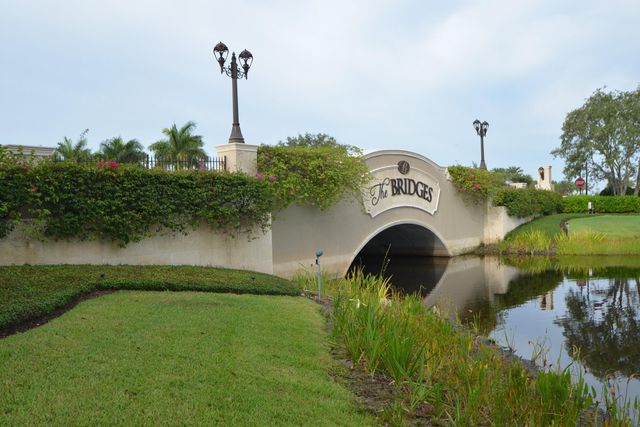 16879 Bridge Crossing Circle, Delray Beach, FL 33446