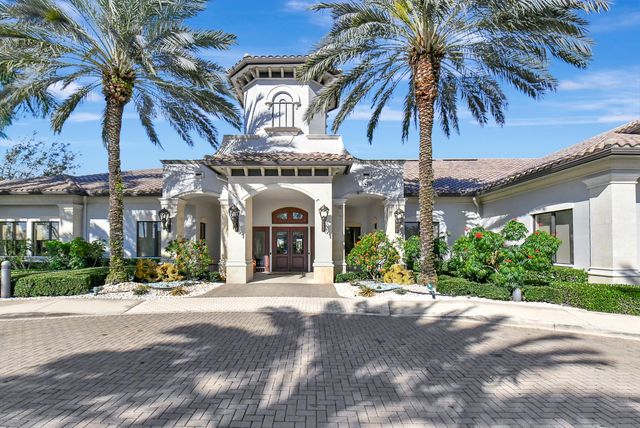 16879 Bridge Crossing Circle, Delray Beach, FL 33446