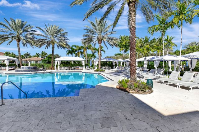 16879 Bridge Crossing Circle, Delray Beach, FL 33446