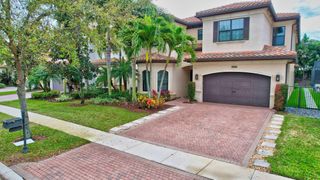 16879 Bridge Crossing Circle, Delray Beach, FL 33446