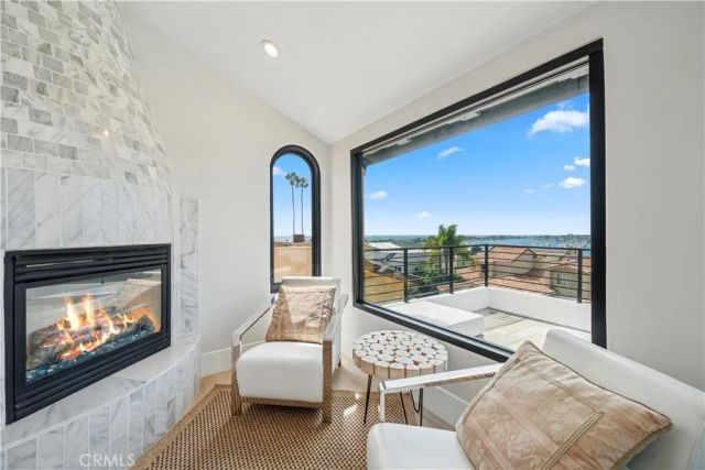 312 Carnation Avenue, Corona Del Mar, CA 92625