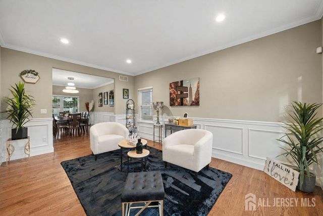 628 New Dover Road, Colonia, NJ 07067