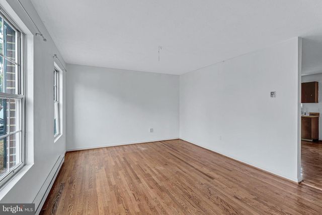 210 BRUNSWICK RD, Stephens City, VA 22655