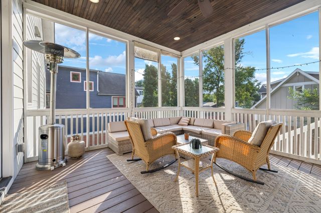 906 Acklen Ave, Nashville, TN 37203