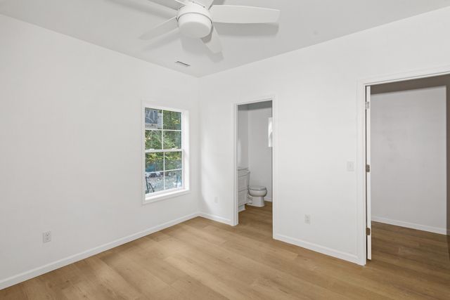 410 W G Avenue W, Kalamazoo, MI 49004