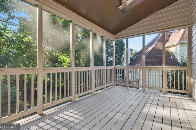 900 Secret Cove Drive, Sugar Hill, GA 30518