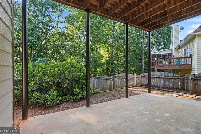 900 Secret Cove Drive, Sugar Hill, GA 30518