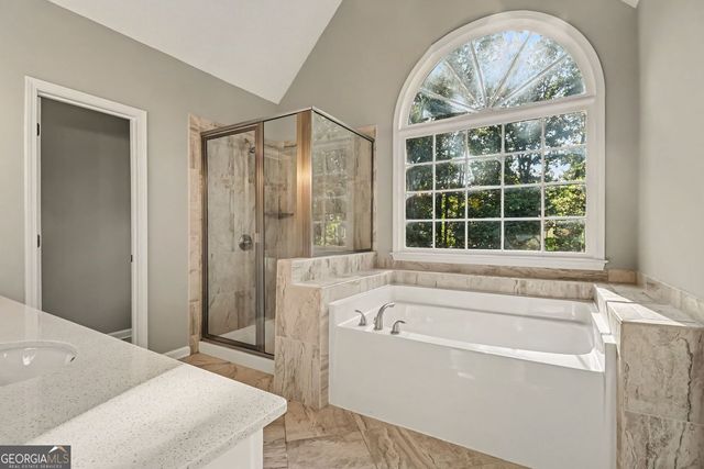900 Secret Cove Drive, Sugar Hill, GA 30518