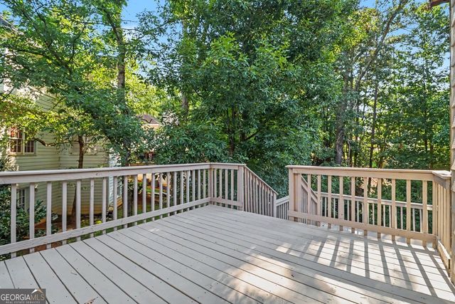 900 Secret Cove Drive, Sugar Hill, GA 30518