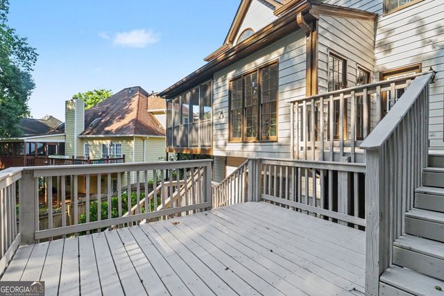 900 Secret Cove Drive, Sugar Hill, GA 30518