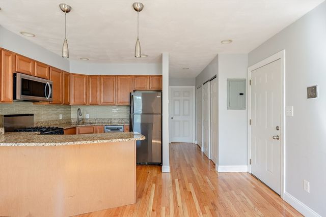 30 Haynes St 1, Boston, MA 02128