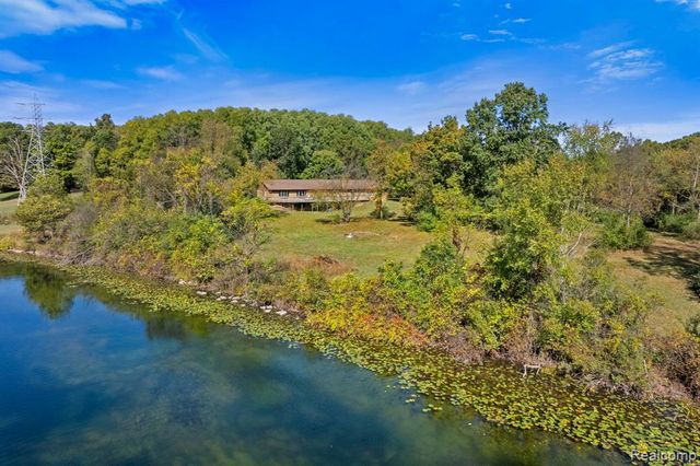 15281 Us 12 Highway, Brooklyn, MI 49253