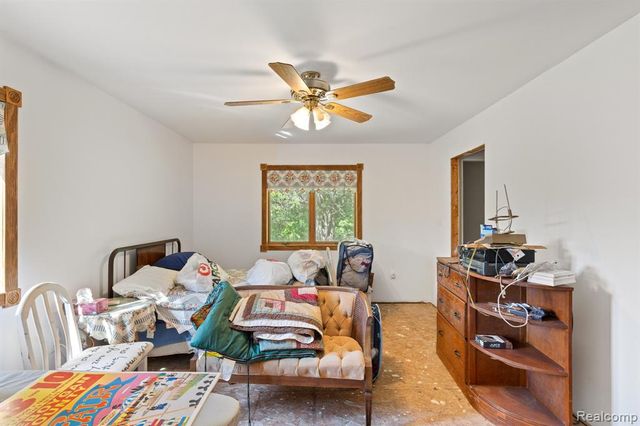 15281 Us 12 Highway, Brooklyn, MI 49253