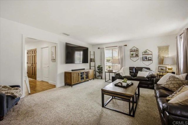 258 Vista Grande, Escondido, CA 92025