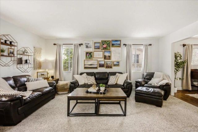 258 Vista Grande, Escondido, CA 92025