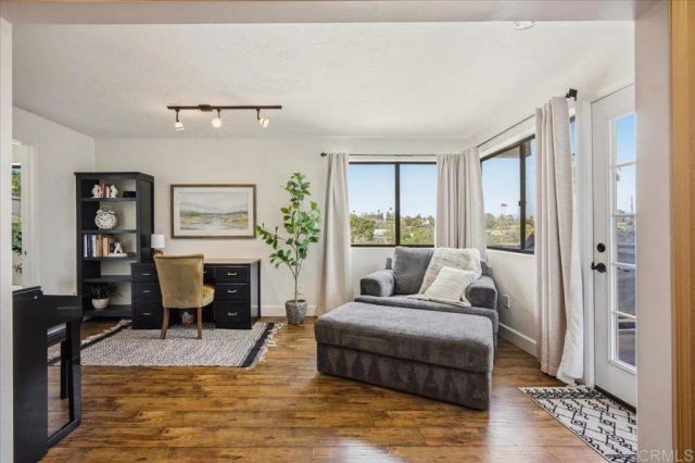 258 Vista Grande, Escondido, CA 92025