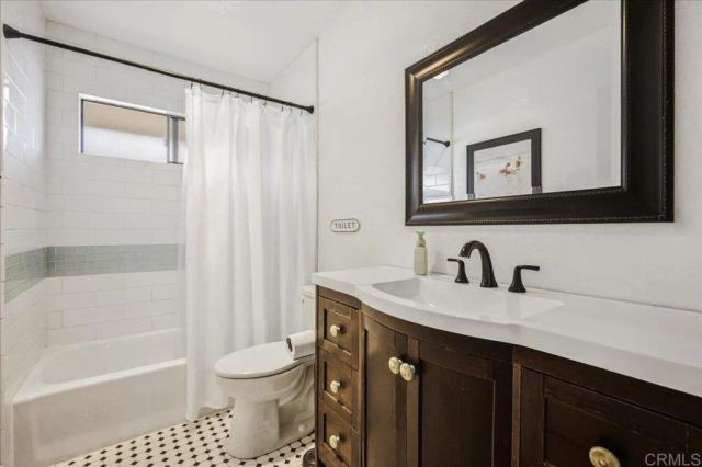 258 Vista Grande, Escondido, CA 92025