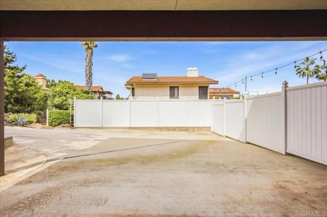 258 Vista Grande, Escondido, CA 92025