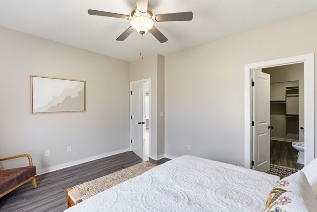 736 W 50th Ct S, Wichita, KS 67217