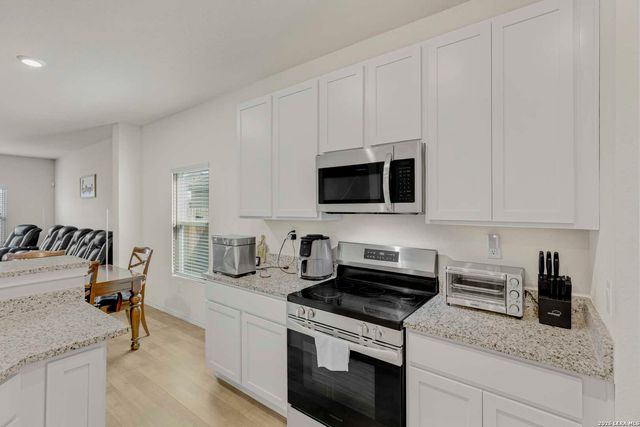 19838 Doc Holiday, Lytle, TX 78052