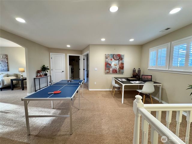 762 Ilwaco Place NE, Renton, WA 98059