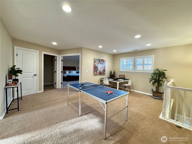 762 Ilwaco Place NE, Renton, WA 98059