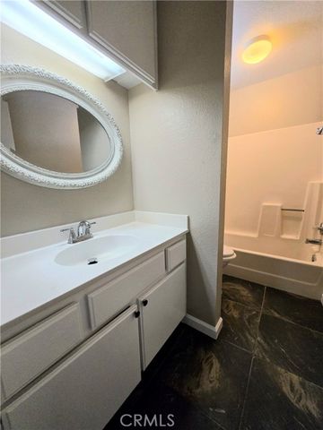 3645 Country Oaks Loop F, Ontario, CA 91761