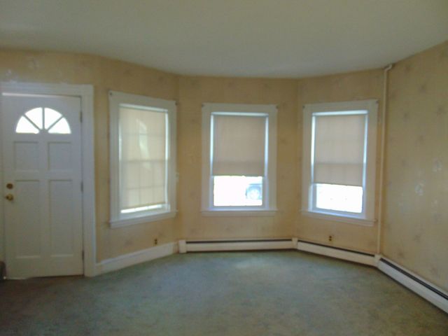 260 Newbury Ave, Quincy, MA 02171