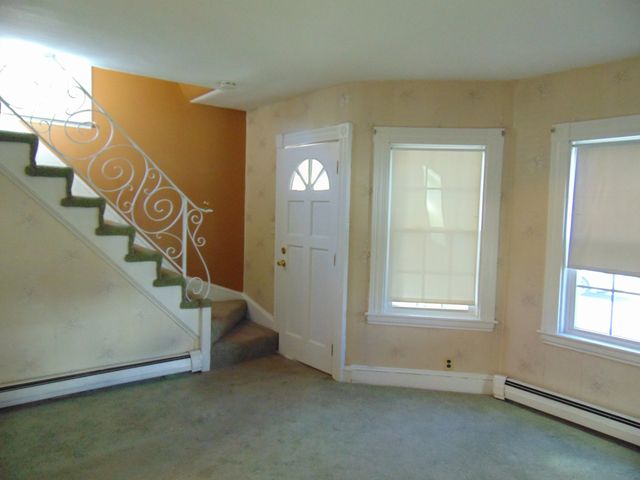 260 Newbury Ave, Quincy, MA 02171