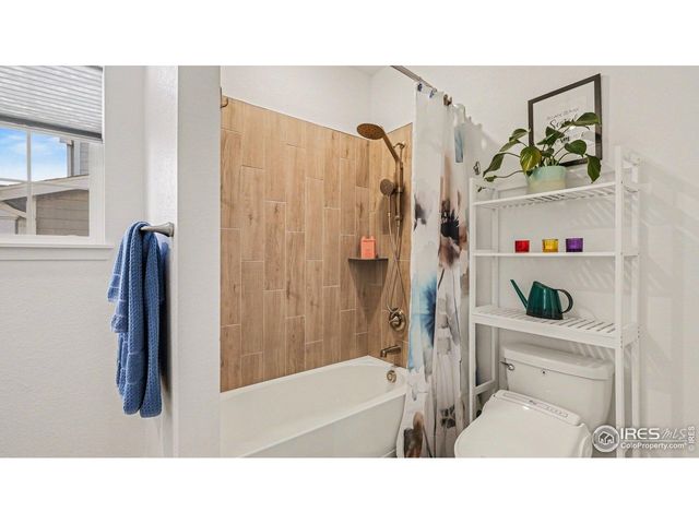 1893 Merrill Cir W, Erie, CO 80516