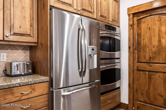 893 W Benjamin Place, Kamas, UT 84036