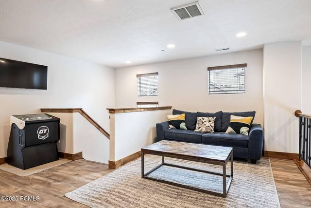 893 W Benjamin Place, Kamas, UT 84036