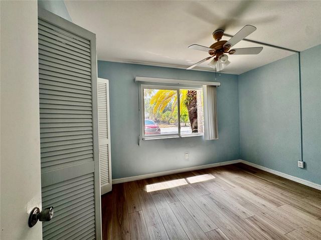 6700 1ST AVENUE S 103, St Petersburg, FL 33707