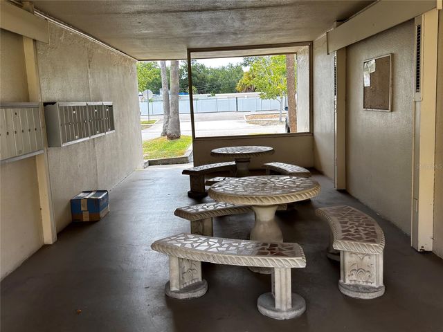 6700 1ST AVENUE S 103, St Petersburg, FL 33707