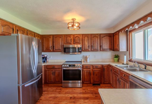 3360 Kenyon Road, Williamson, NY 14589