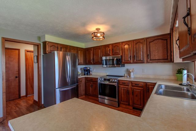 3360 Kenyon Road, Williamson, NY 14589