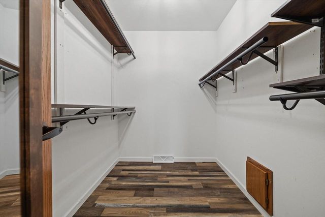 2205 2nd STREET, Kenosha, WI 53140