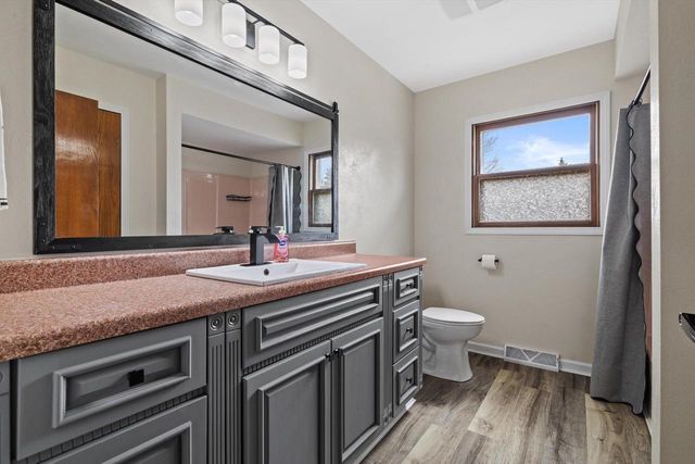 2205 2nd STREET, Kenosha, WI 53140