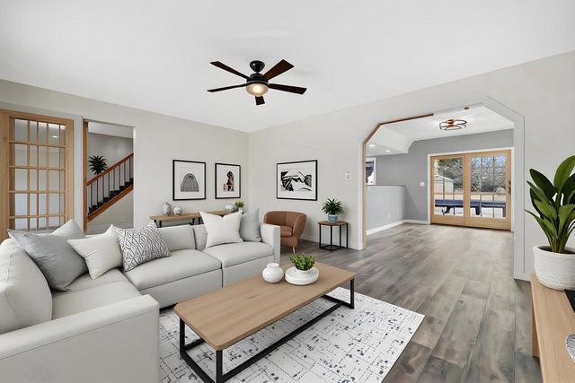 2205 2nd STREET, Kenosha, WI 53140