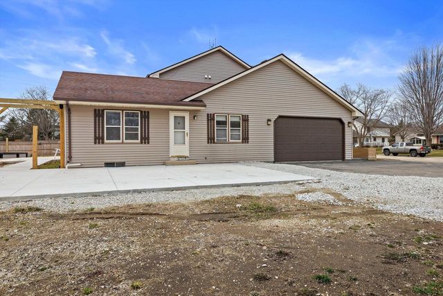2205 2nd STREET, Kenosha, WI 53140