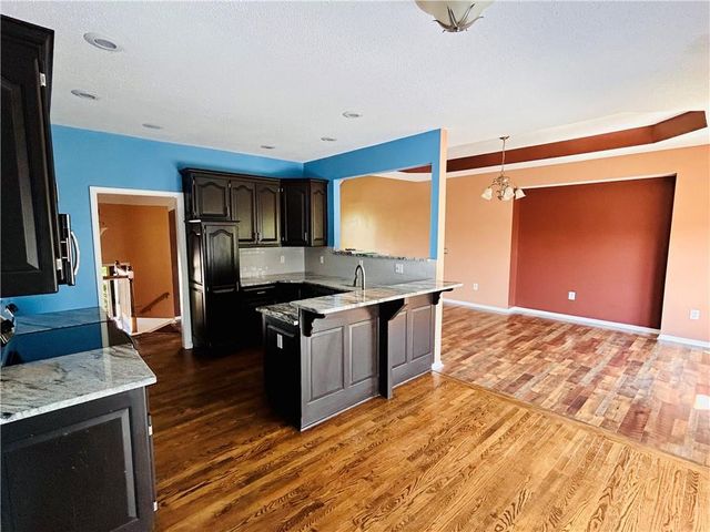 14503 Shamrock Way, Smithville, MO 64089