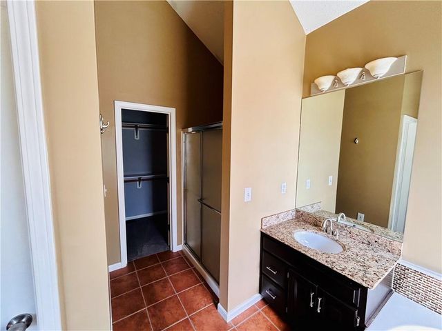 14503 Shamrock Way, Smithville, MO 64089