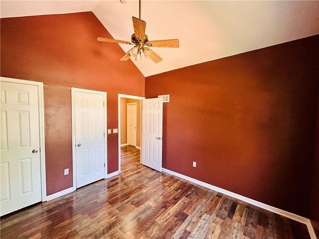 14503 Shamrock Way, Smithville, MO 64089