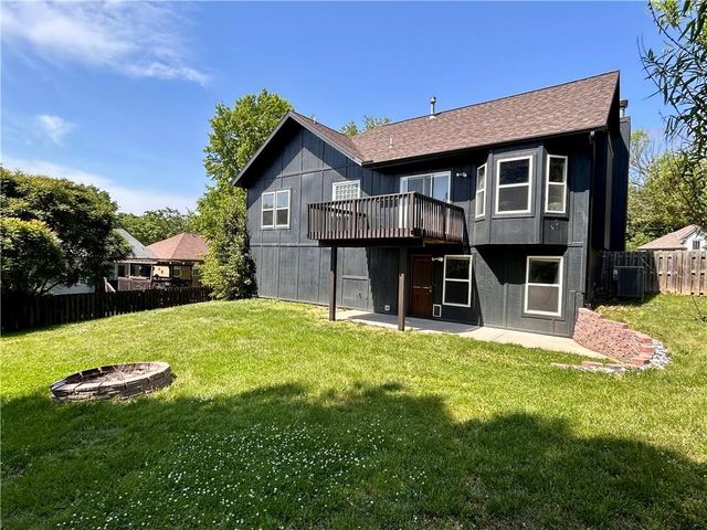 14503 Shamrock Way, Smithville, MO 64089
